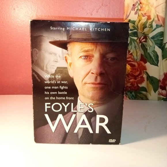FOYLE'S WAR DVD SET OF 4, THEATER MYSTERY SERIES W/ MICHAEL KITCHEN - Picture 4 of 5